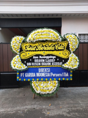 Papan Bunga Duka di Peundeuy